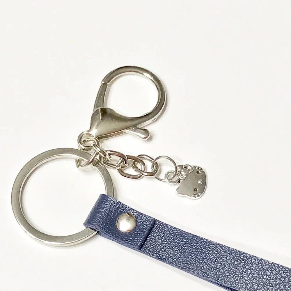 New Blue Hello Kitty Keychain - Picture 2 of 3